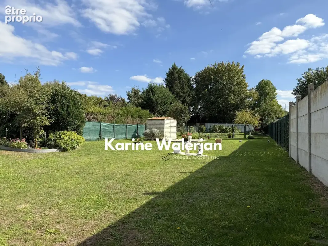 Maison 85 m2 - combles amenageables - garage double acces 86 m2- terrain 988 m2 - photo 13