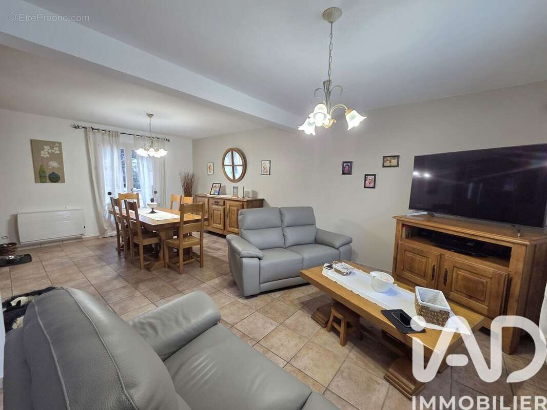 Photo 9 - Maison à MAREUIL-LES-MEAUX