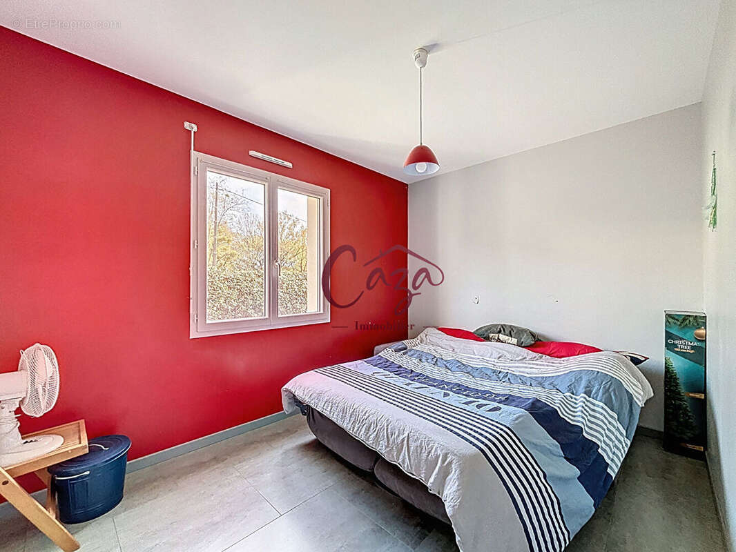 Maison à CAMBLANES-ET-MEYNAC