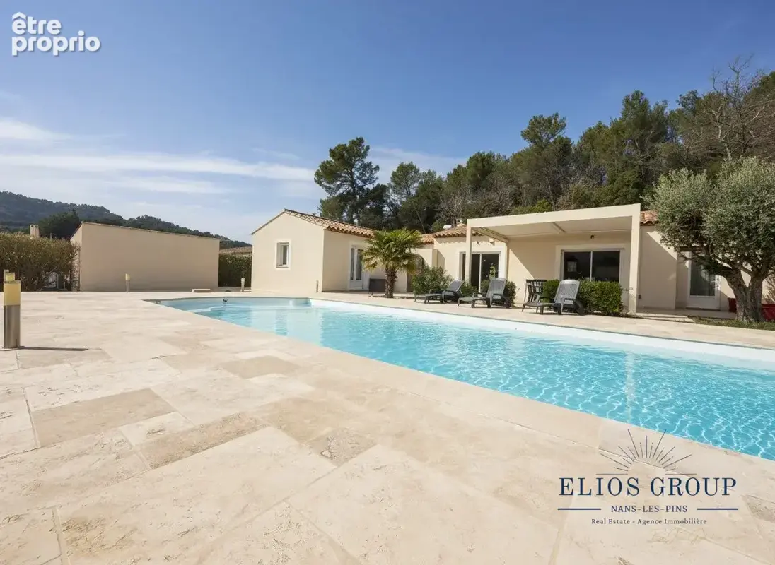 Maison 5 pièces 140 m² à vendre à Nans-Les-Pins (83860) - photo 2
