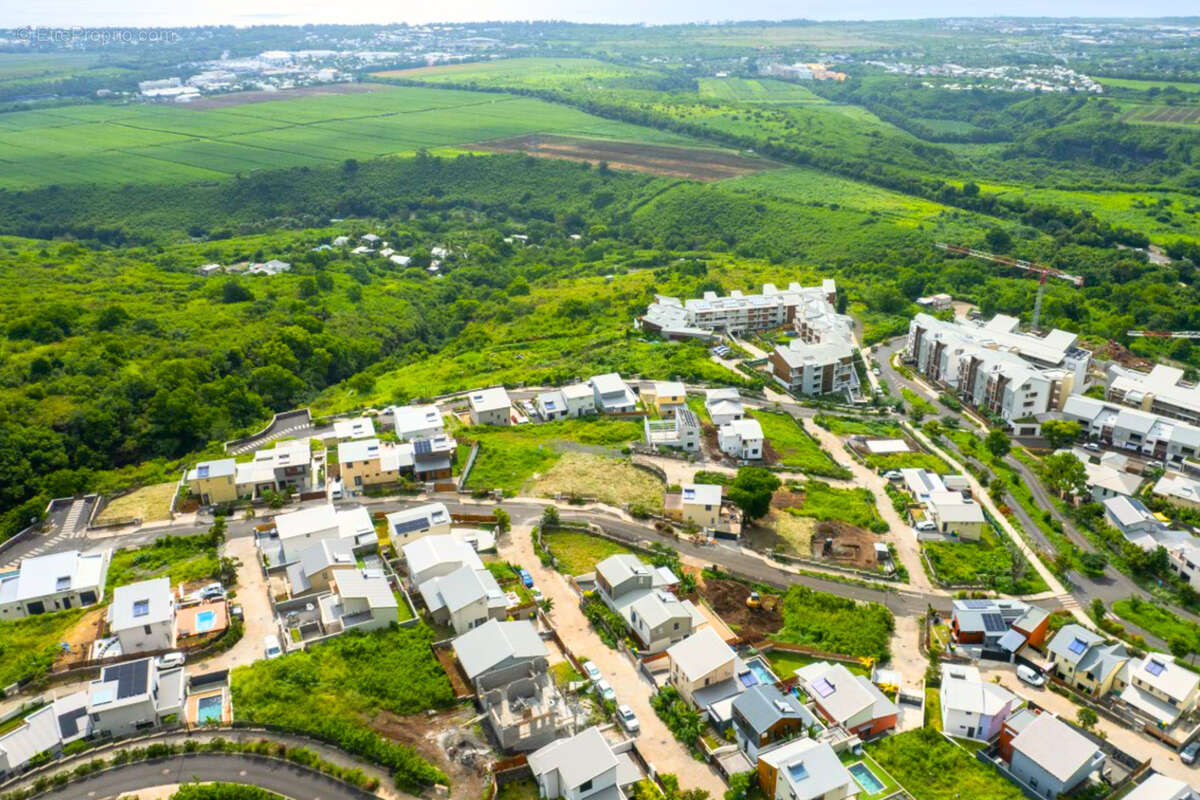 Terrain à SAINT-PAUL