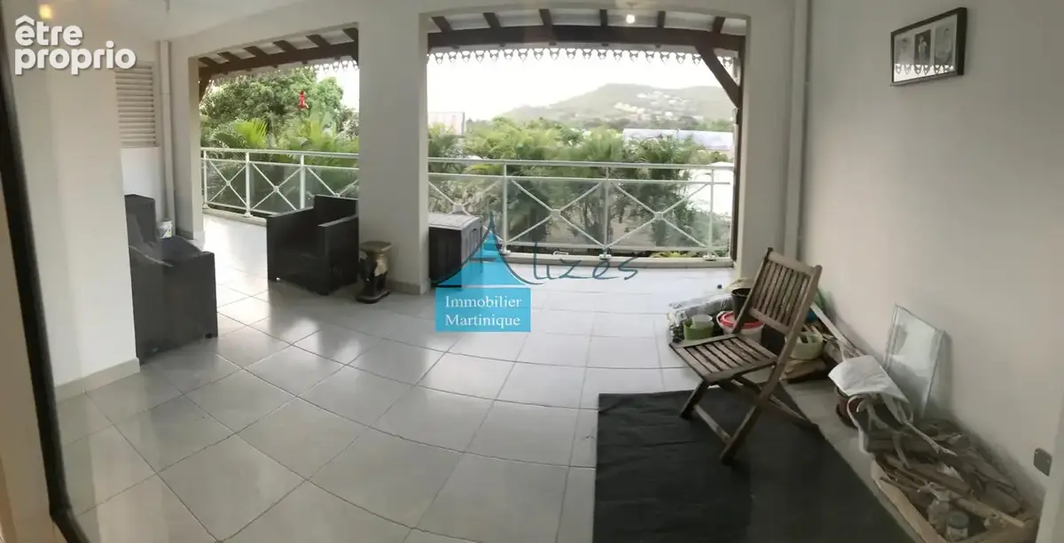 Bel appartement T3 -Dans résidence sécurisée- à l'anse à l'âne - photo 4