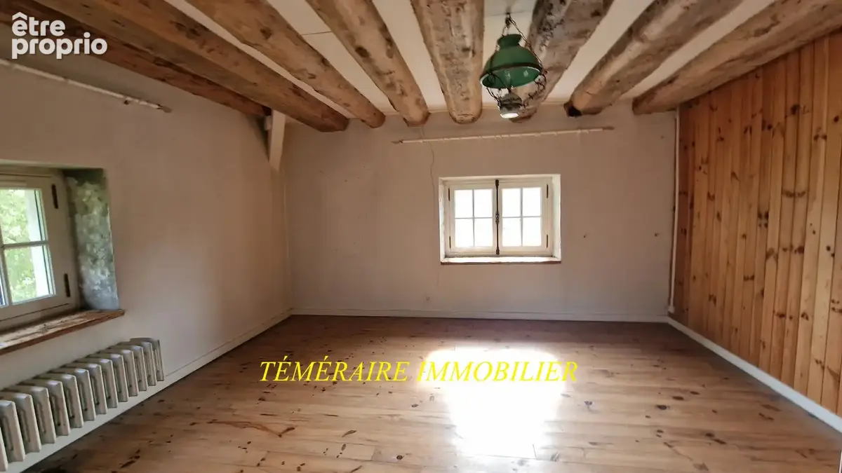 Axe Champagnole / Lons - Ensemble immobilier composé de 3 Maisons - photo 9