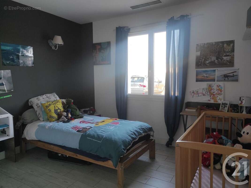 Maison à SAINT-SEURIN-SUR-L&#039;ISLE