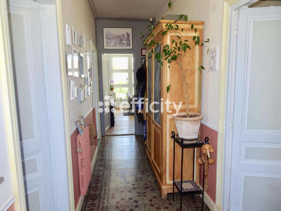 Maison 215 m² à Bourcefranc-Le-Chapus  - photo 13
