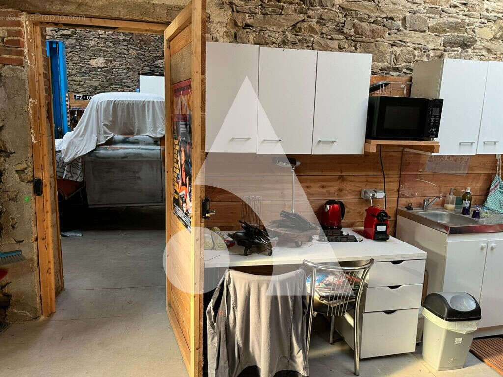 Autre à LA CHAIZE-LE-VICOMTE