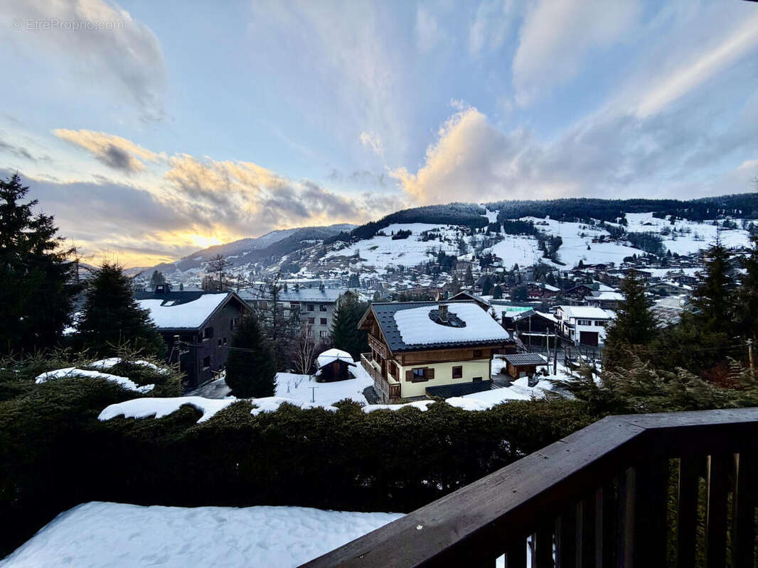 vue et balcon (4) - Appartement à MEGEVE