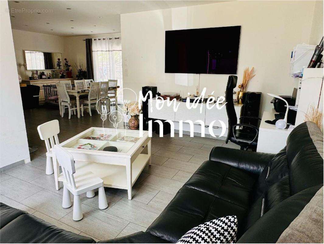 Maison à LA CHEVROLIERE