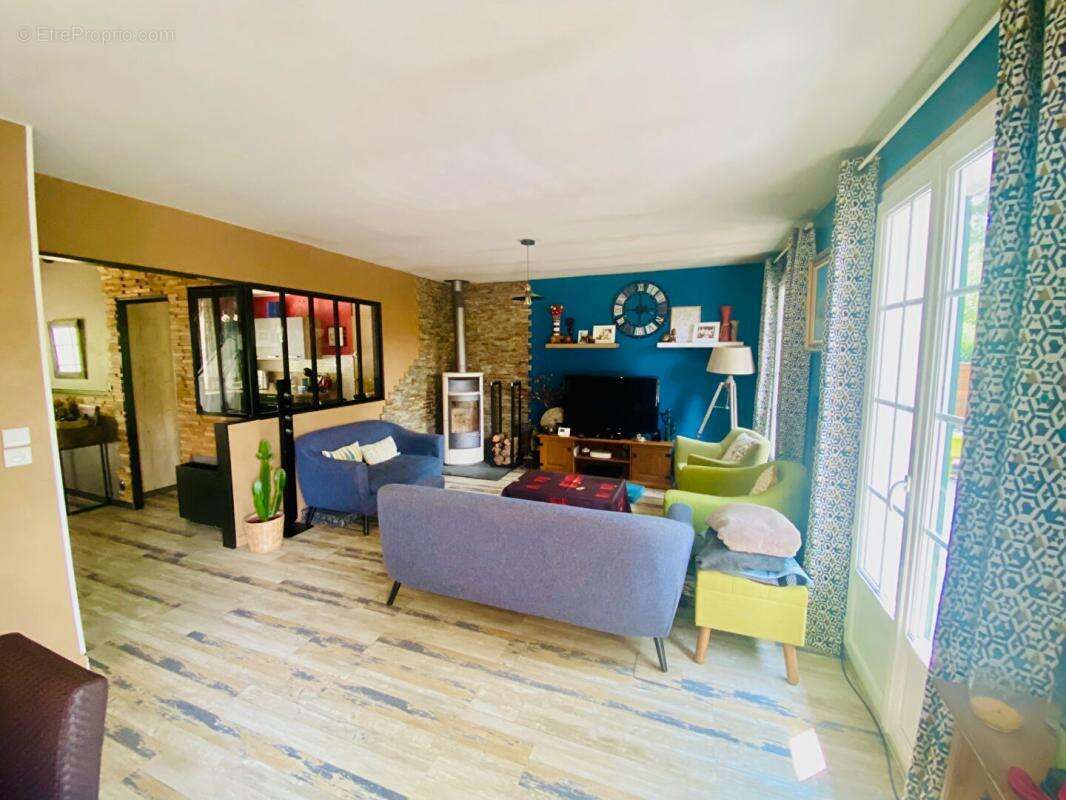 Maison  7 pièces Croissy Beaubourg - photo 7