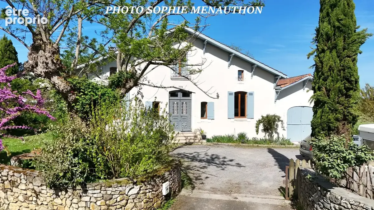 Maison 9 pièces 250 m² · à Pouillon · 250 m² · 549 000 €