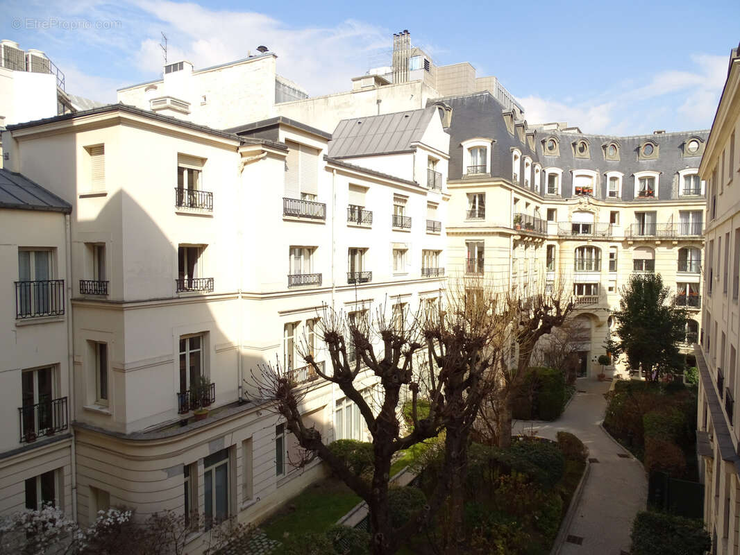 Appartement 3 pièces 85m2 aux Hespérides Villa Malesherbes Paris 17ème - photo 7