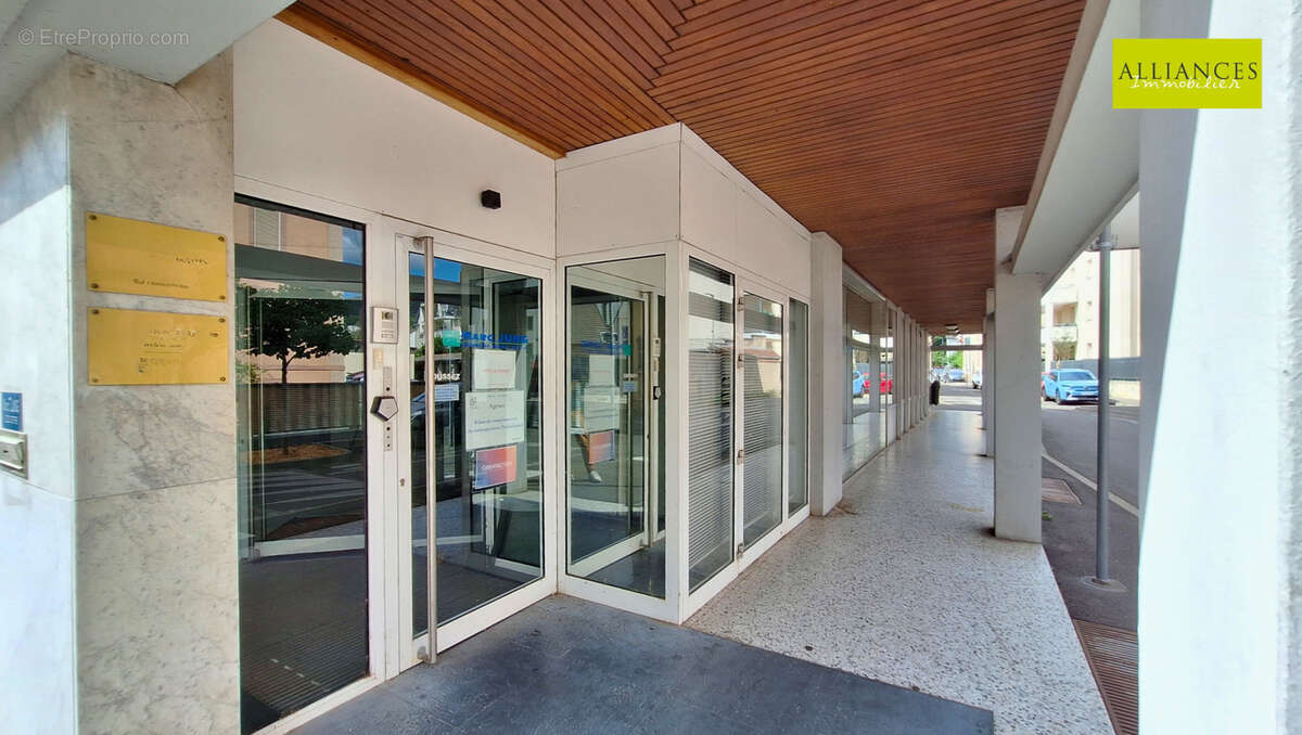 Local commercial de 238m2 à Guebwiller Centre - photo 2