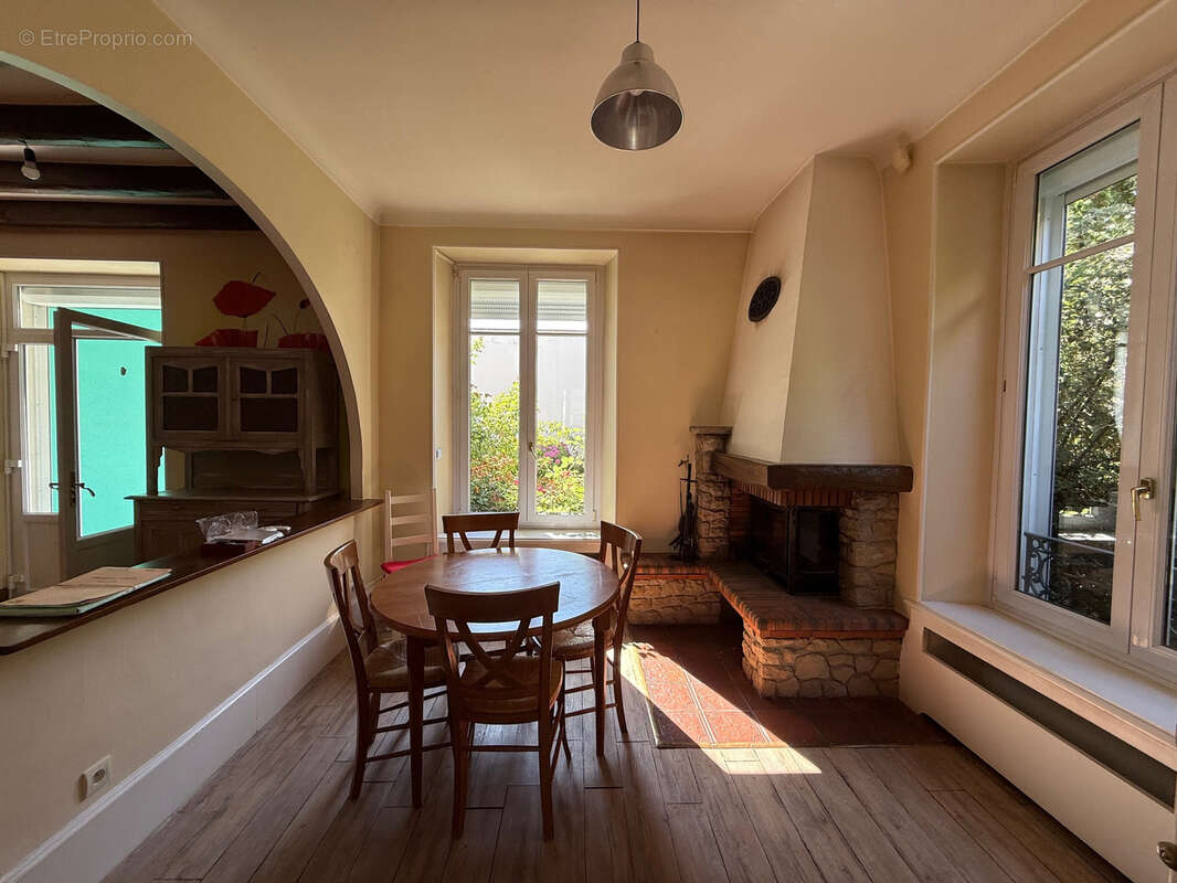 Maison à REMIREMONT