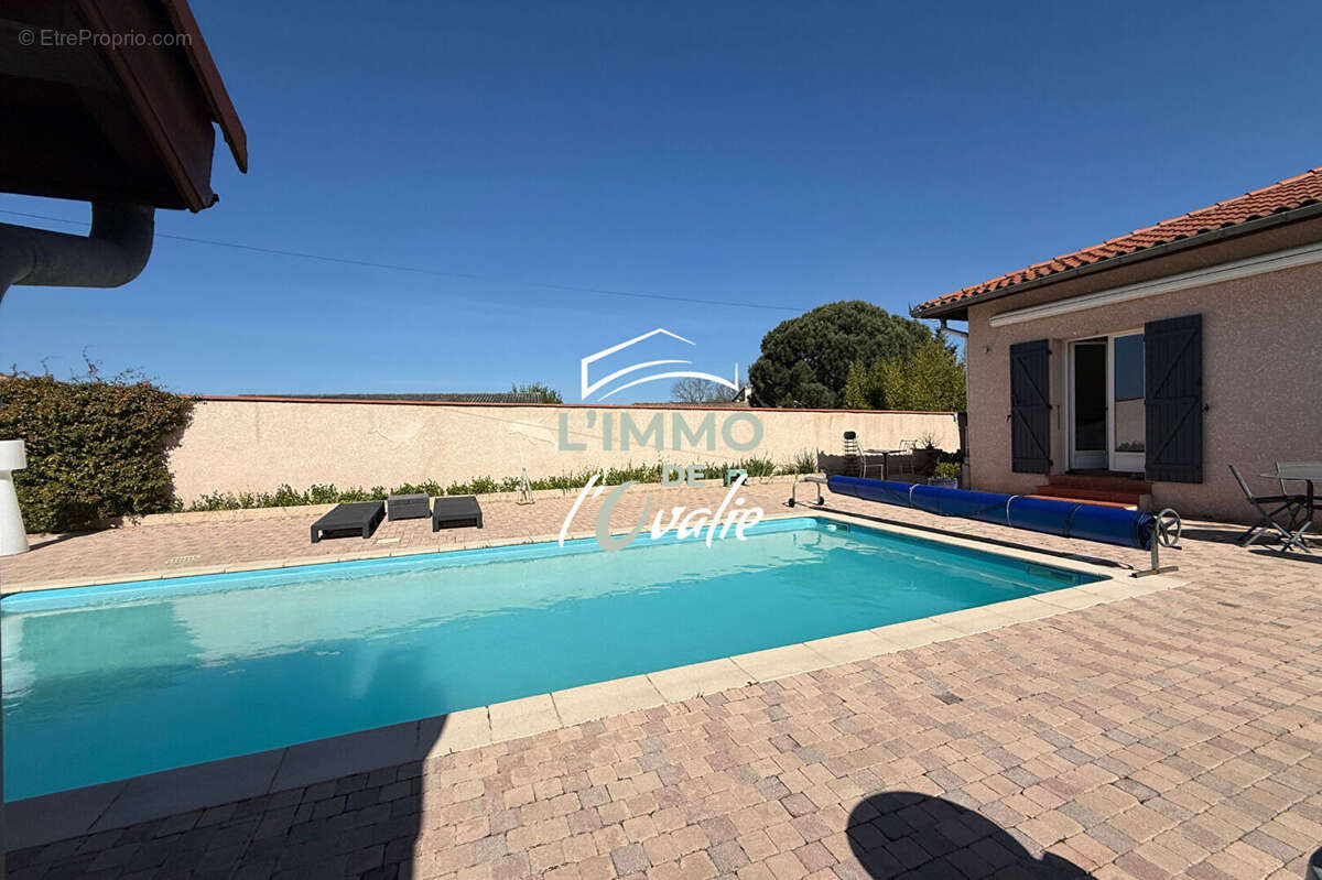 Maison à BRUGUIERES