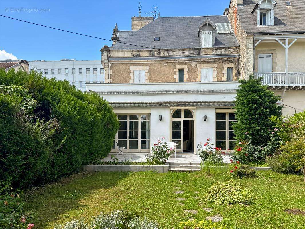 Élégante demeure de caractère au cœur de Périgueux - photo 5