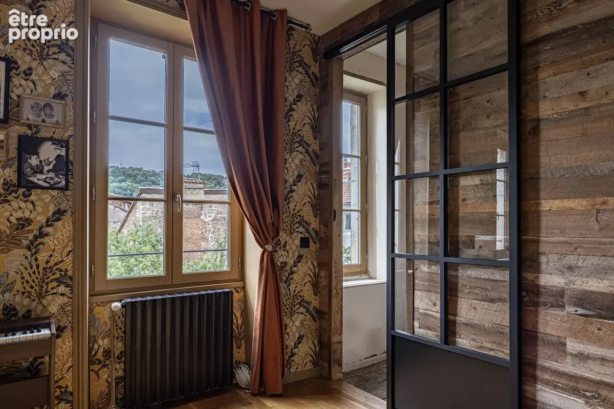 Magnifique propriété rénovée de 3 chambres au cœur de la ville médiévale de Figeac ! - photo 7