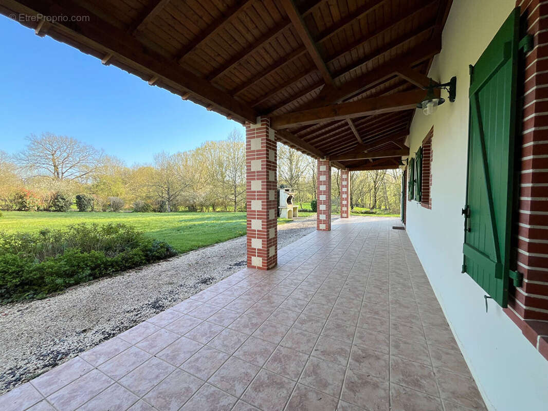 Maison à LA CHAUSSAIRE