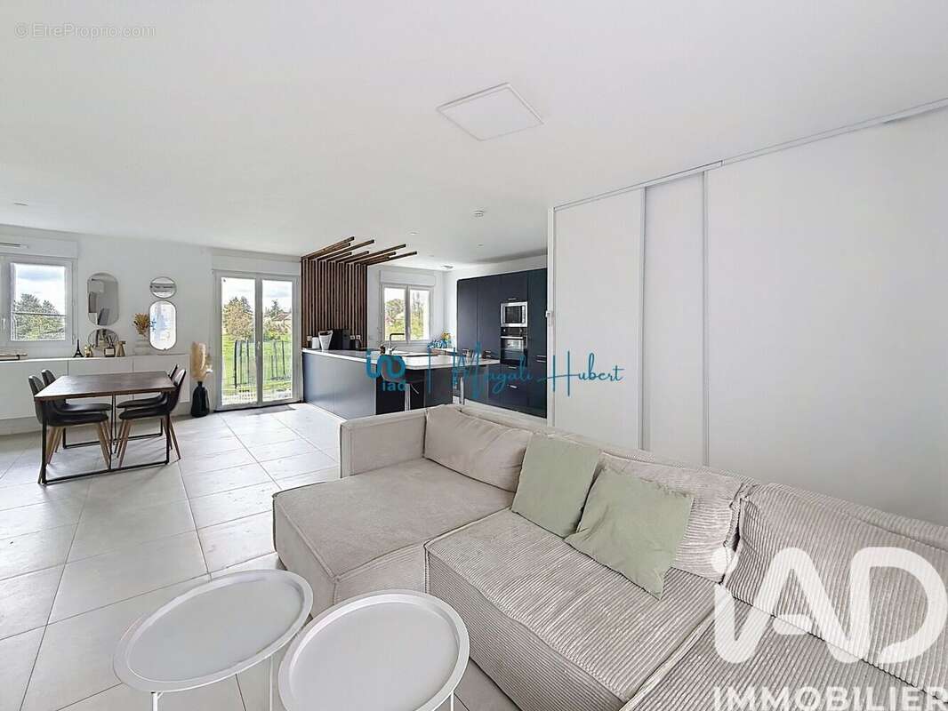 Photo 3 - Maison à SALINS