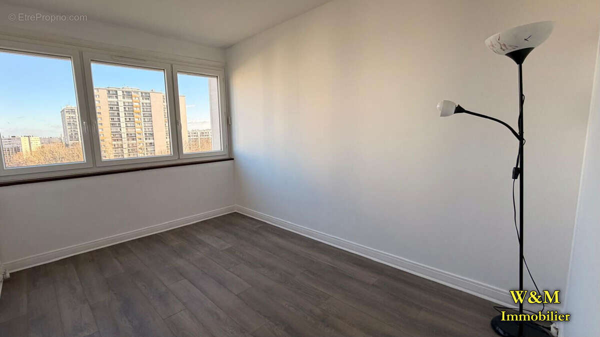 Appartement à RIS-ORANGIS