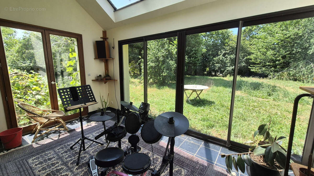 Maison 7 pièces sur 4 300 m2 de terrain entre DOËLAN et LE POULDU - photo 7