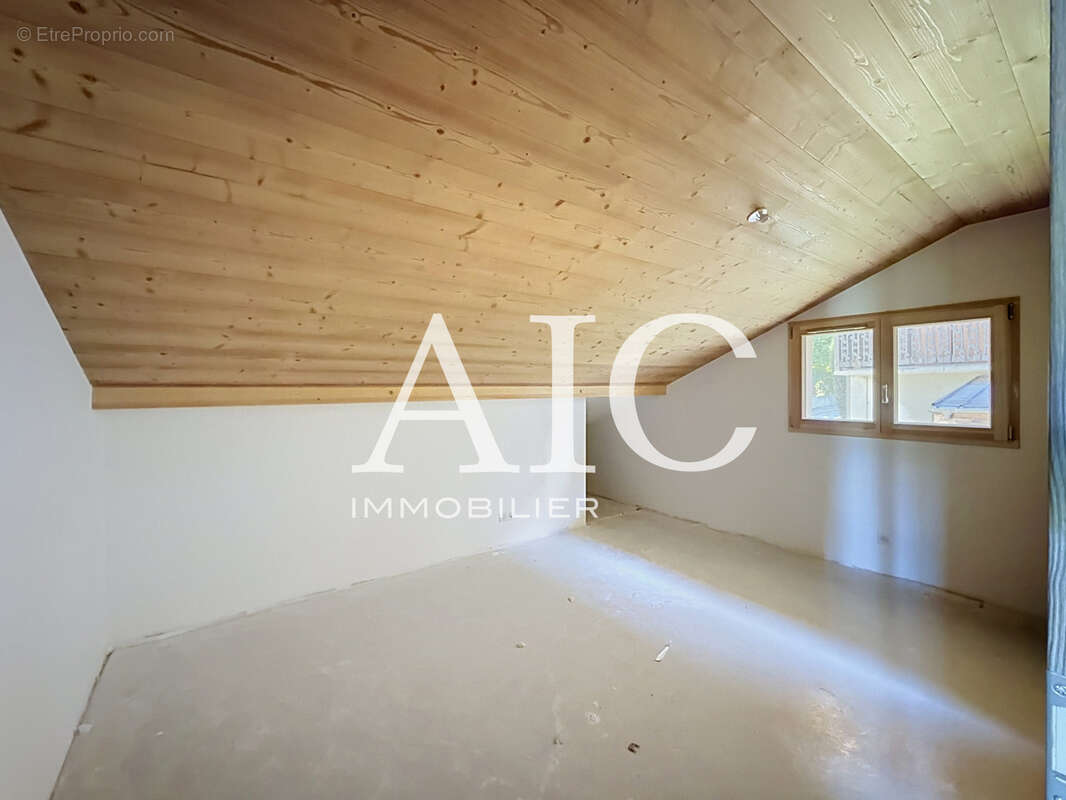 DEMI-CHALET Très belle vue dégagée - photo 10