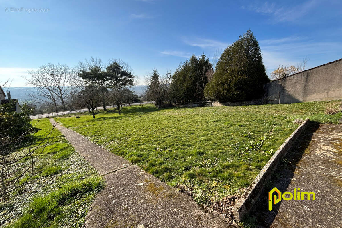 Terrain à BEZAUMONT