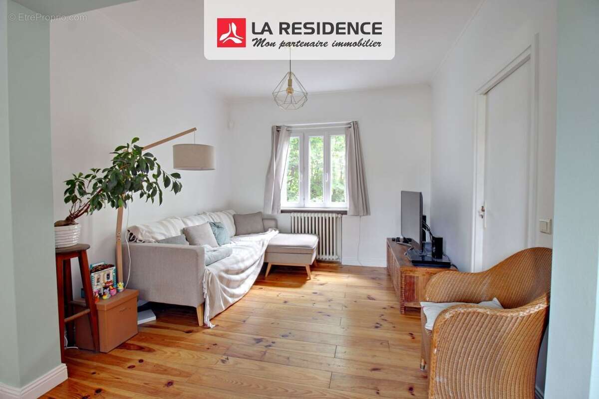 Maison à CONFLANS-SAINTE-HONORINE