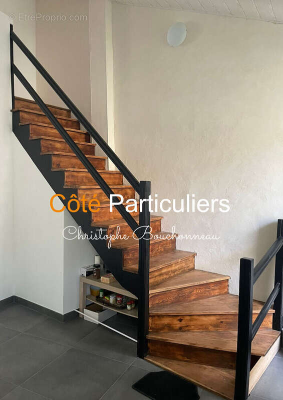 Maison à SAINT-MAURICE-LA-FOUGEREUSE