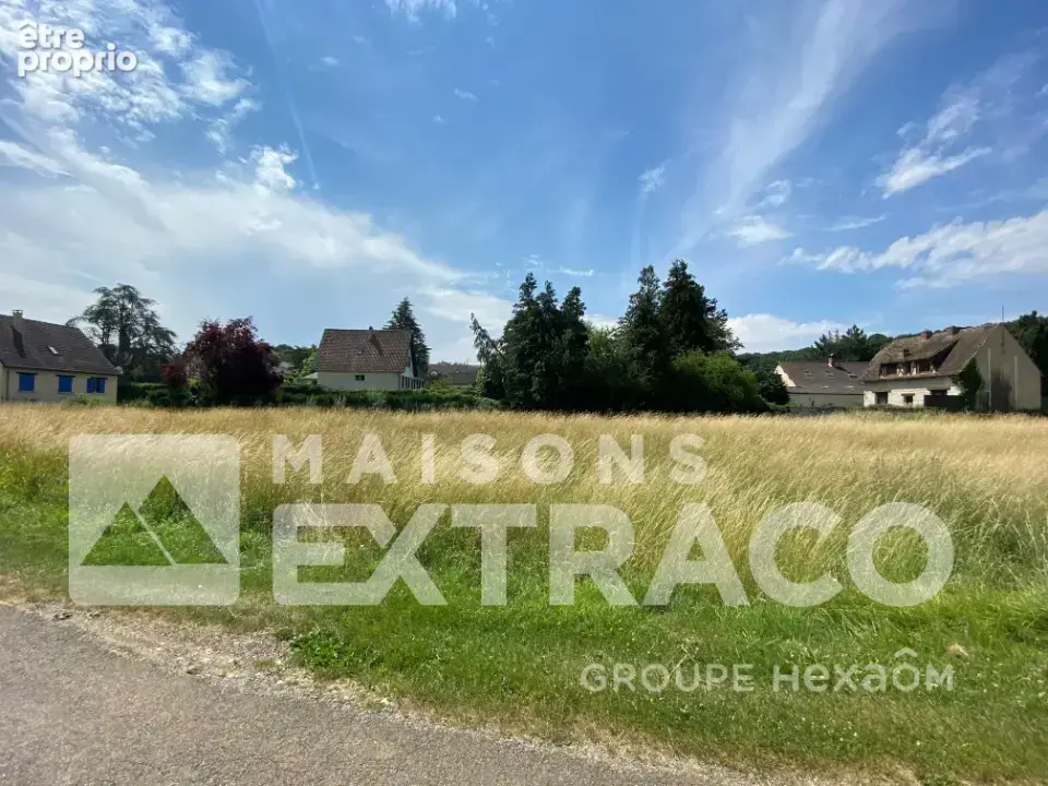 Terrain à MARCILLY-SUR-EURE