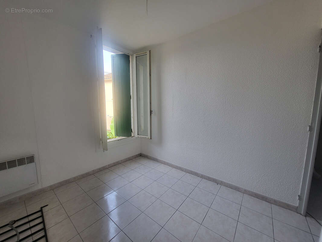 Appartement à FLORENSAC