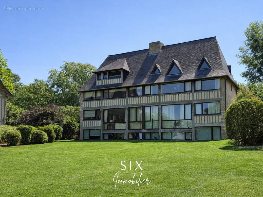 Appartement à DEAUVILLE