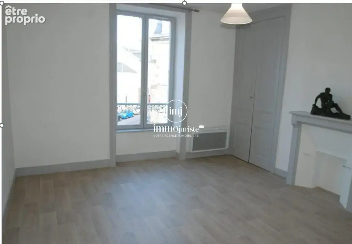 Appartement 393 m² à Limoges  - photo 3