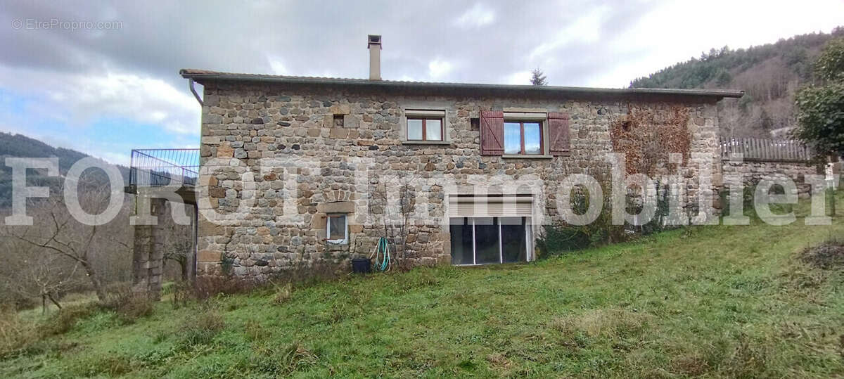 Maison à SAINT-MARTIN-DE-VALAMAS