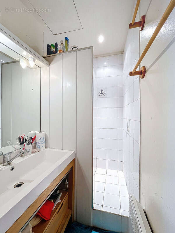 Maison à NEUVILLE-SUR-SAONE