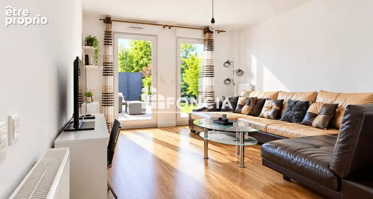 Appartement 2 pièces de 44 m² avec jardin privatif de 110 m² et 2 parkings – Résidence récente 2015 - photo 3