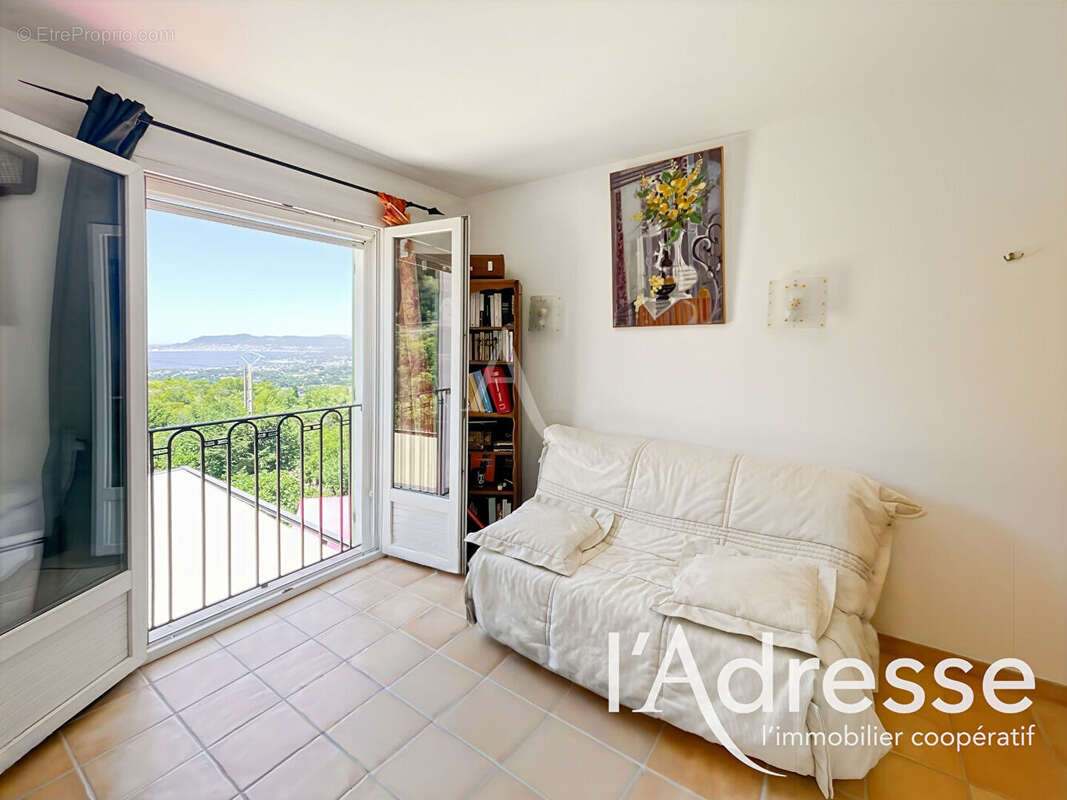 Maison La Cadière D'Azur - 6 pièces - 210 m2 - photo 12