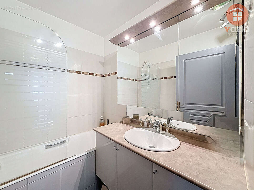 Appartement à PUTEAUX