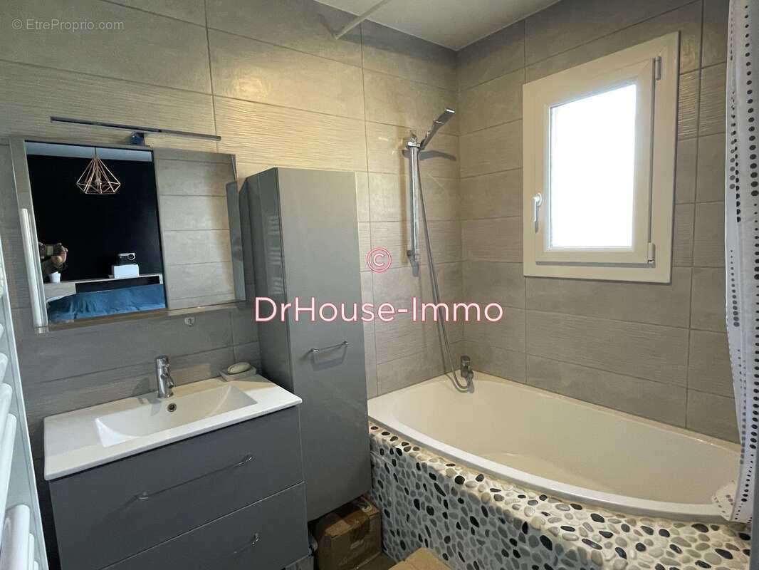 Maison à PORCHEVILLE