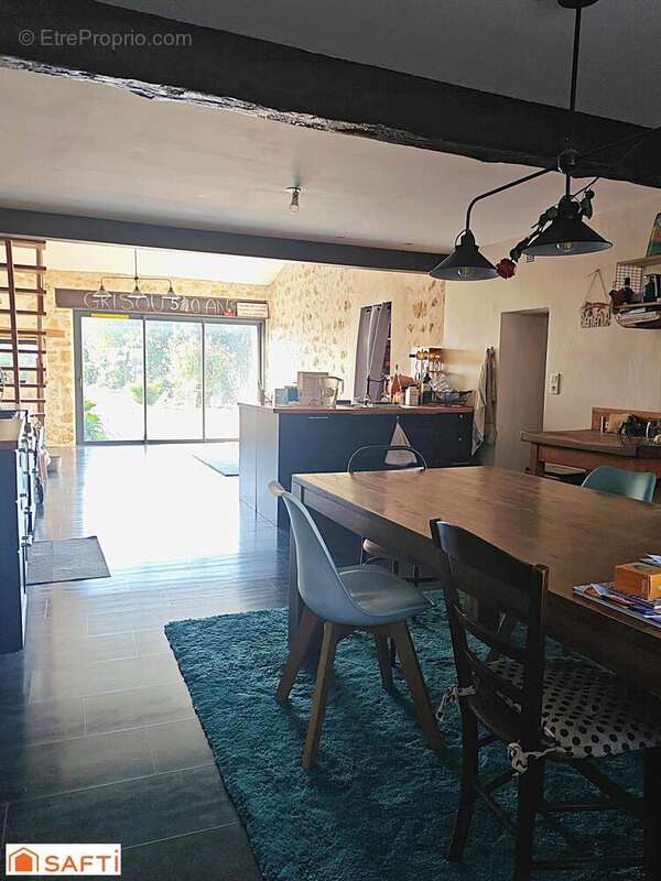 Maison 200 m² à Sainte-Croix-Du-Mont  - photo 5
