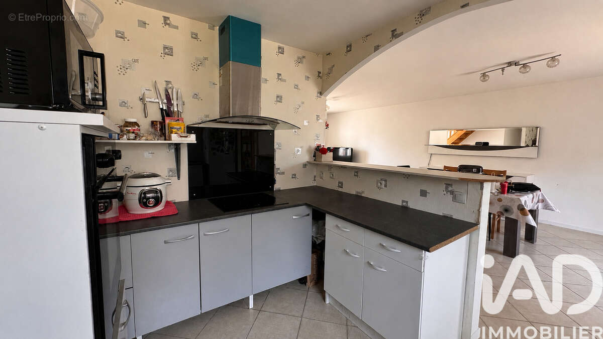 Maison 114 m² à Binas  - photo 4