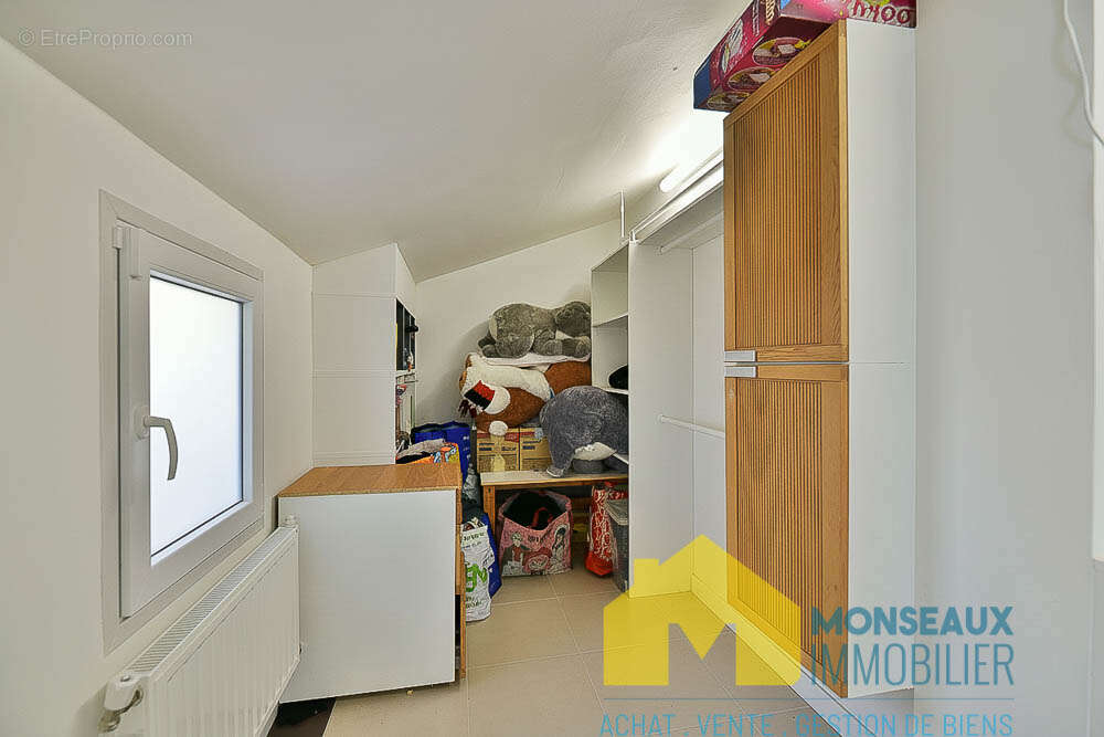 Maison à VIRY-CHATILLON