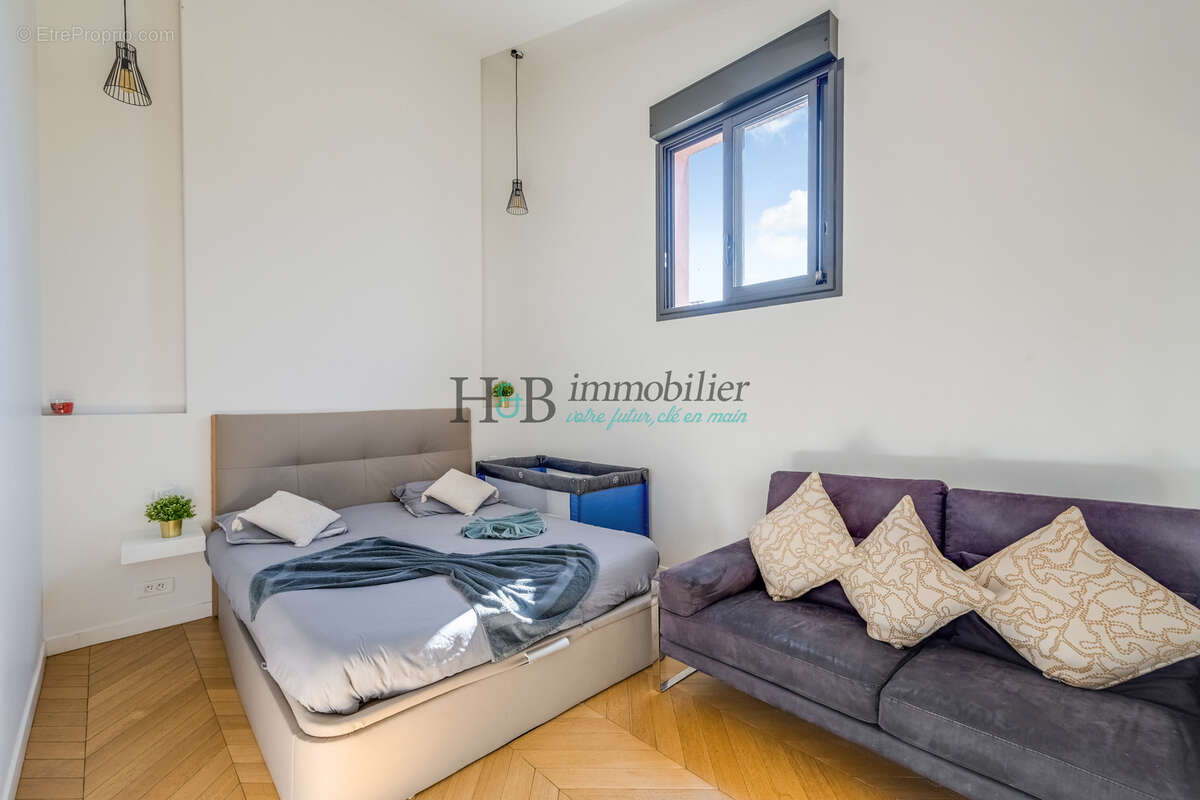 Appartement à SAINT-MAUR-DES-FOSSES