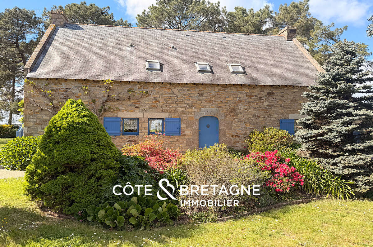 Maison à LOCOAL-MENDON