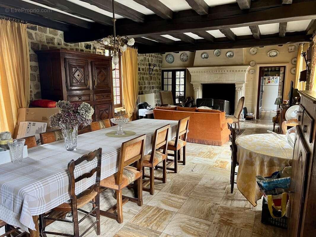 Maison à CHAUNY
