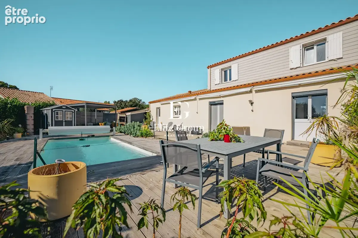A Vendre Maison - Rochefort - 7 Chambres - 187 m² - photo 17