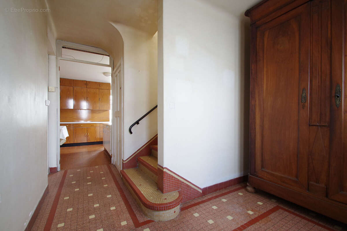 Maison familiale avec fort potentiel + Maison T2 de plain-pied indépendant - photo 3