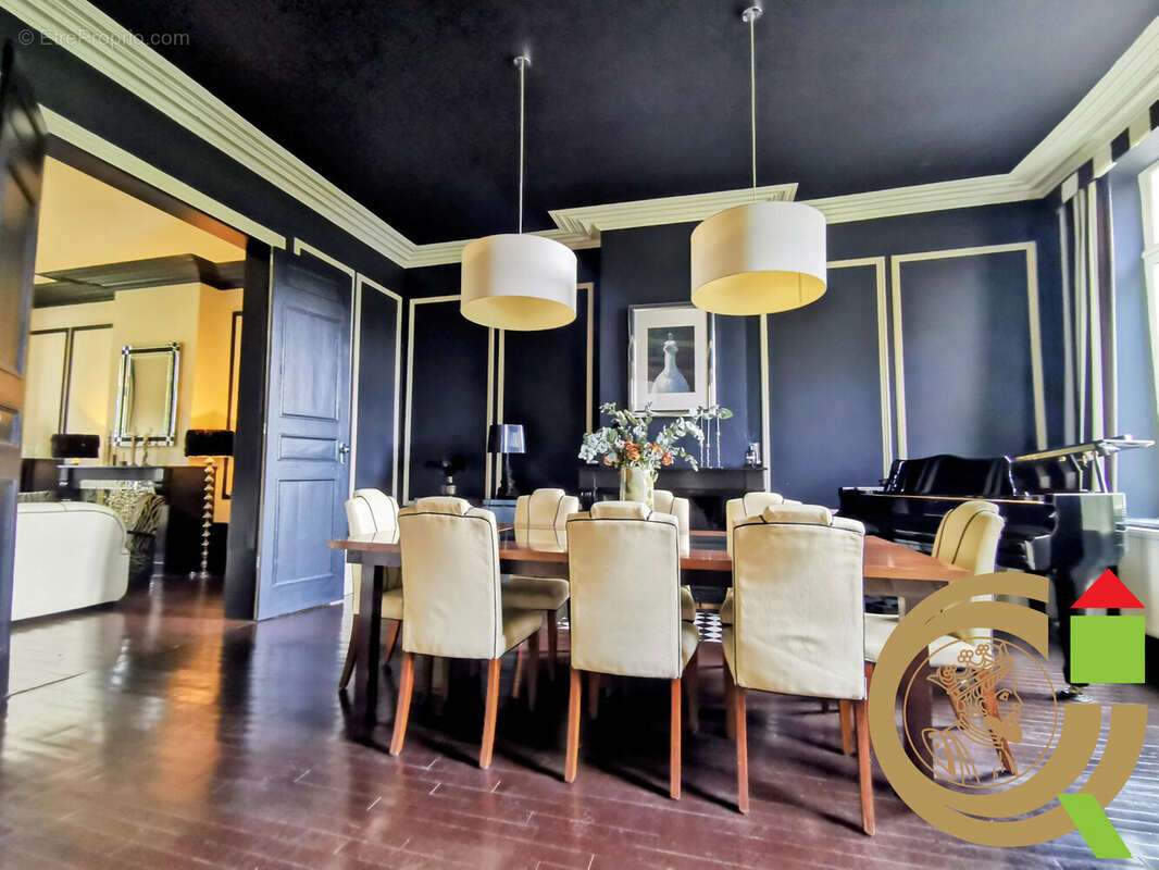 Maison à BERGUENEUSE