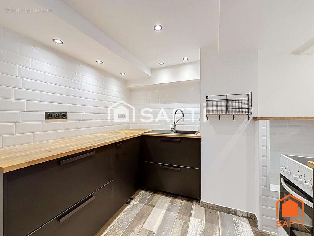Maison 66 m² à Regusse  - photo 4