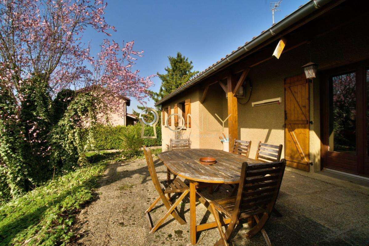 Maison à QUINCIEUX