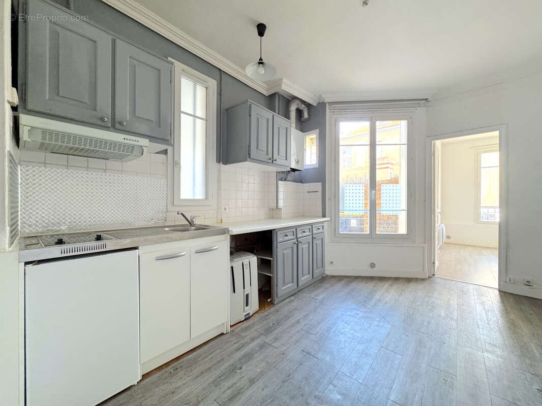 Appartement à ASNIERES-SUR-SEINE